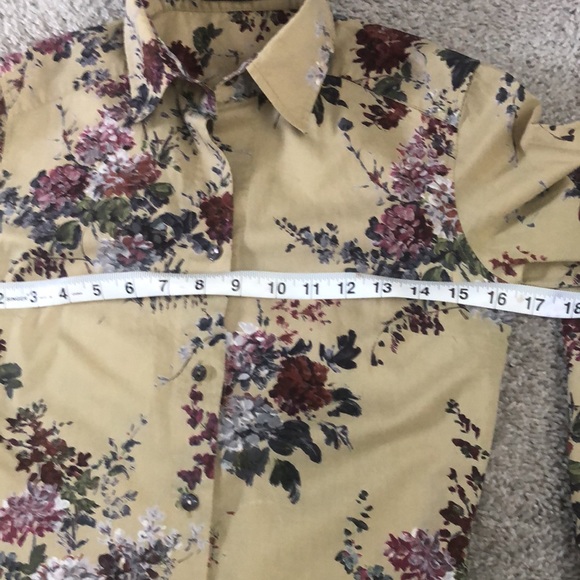 Dolce&Gabbana floral blouse.Made in Italy.size 40 - Picture 8 of 9